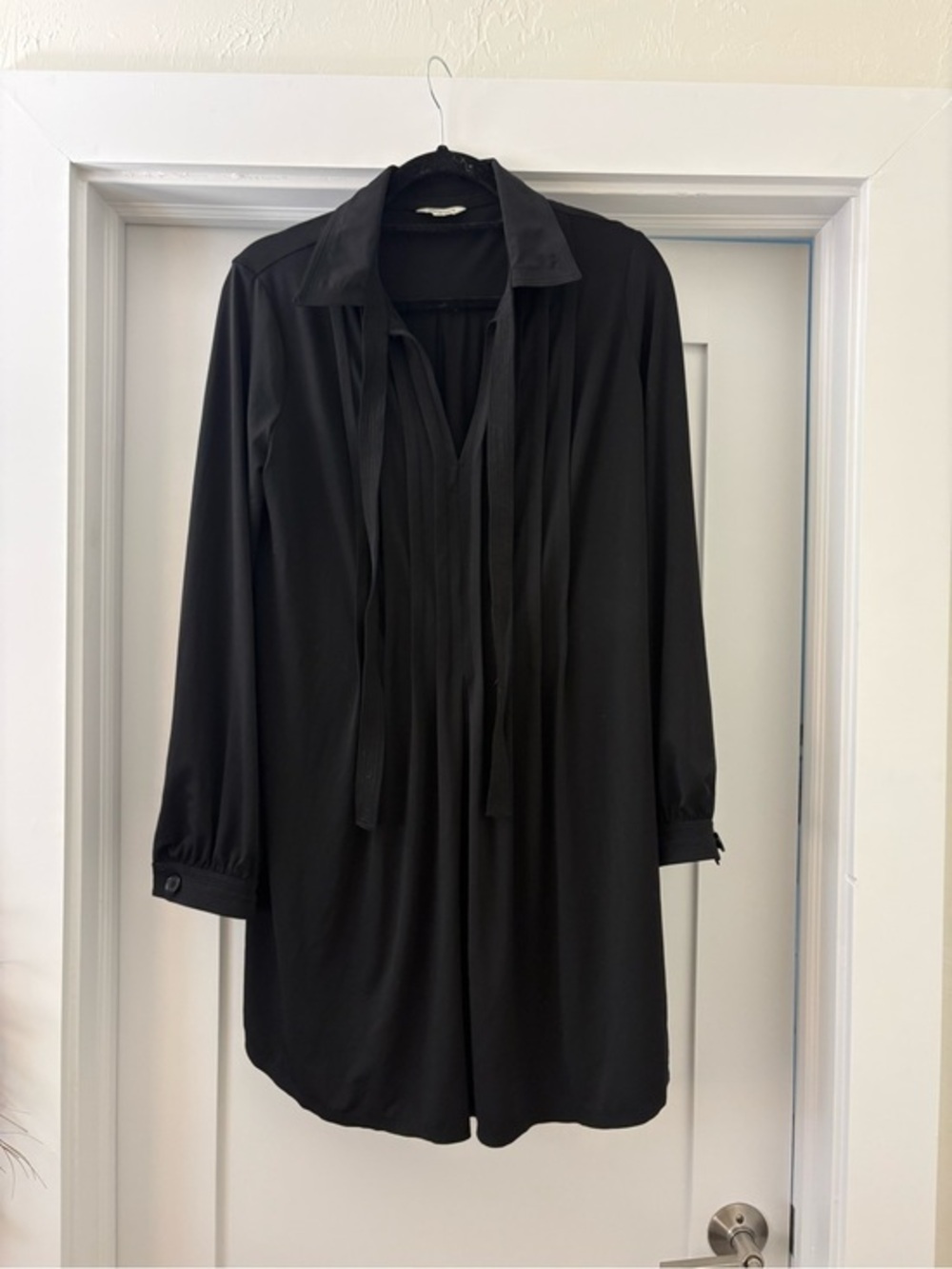 Max Studio Black Long Sleeve Tie Neck Dress
